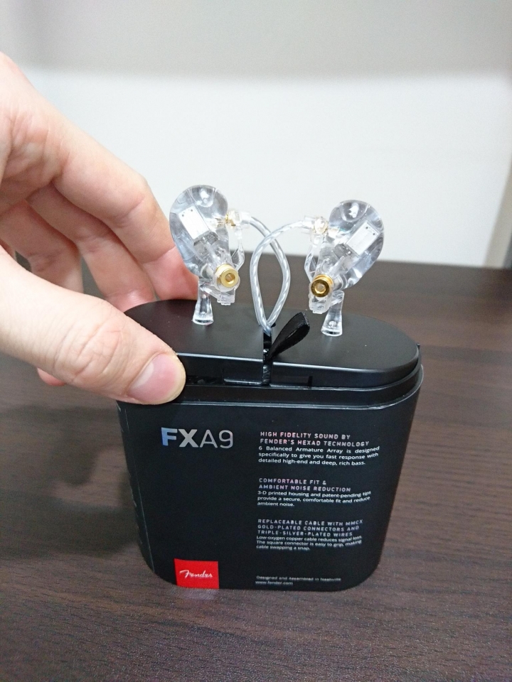 【開箱】吉他名廠的逆襲 ─ Fender FXA9