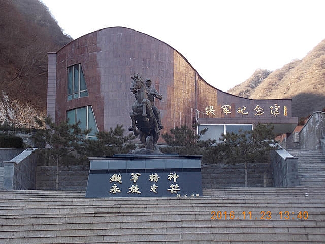 黃花城 > 九公山長城穿越 - 長城三險之一 (十八蹬)