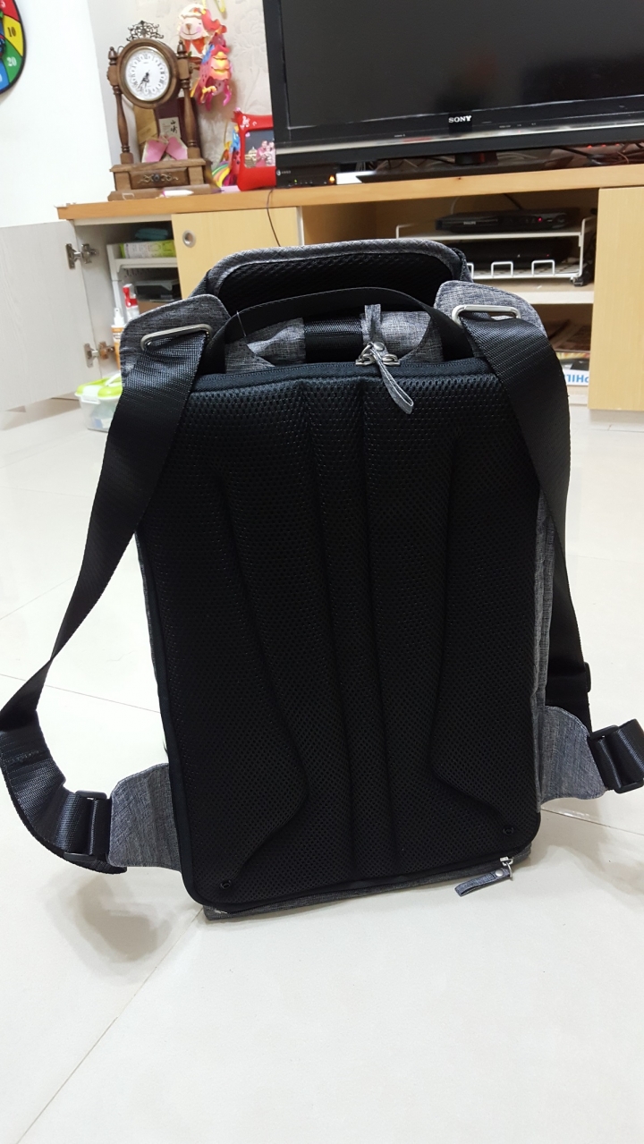 開箱文~Super Dad 百變背包(super dad's smart bag)~文多、圖多、廢話多~慎入(補上使用心得)