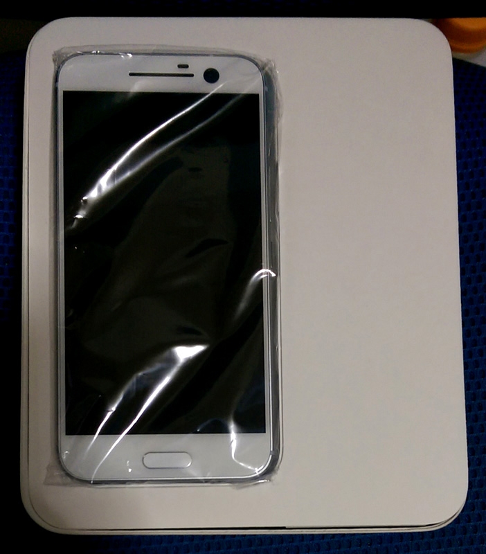 疑似買到 HTC 10 整新機？！