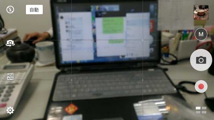 Zen Fone3 Dulexe拍照模糊，無法對焦