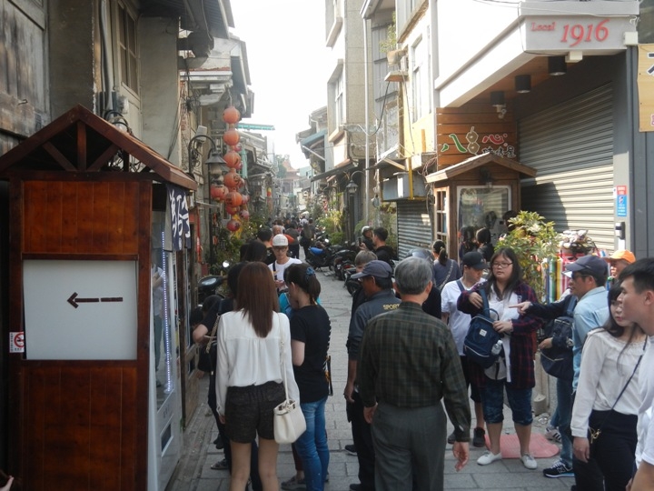 騎 單 車 遊 府 城 ( 北 區 ) 古 蹟 、 美 食 記