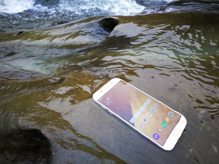 探幽訪勝水秘境の我的GALAXY A7 2017 十分大瀑布紀實