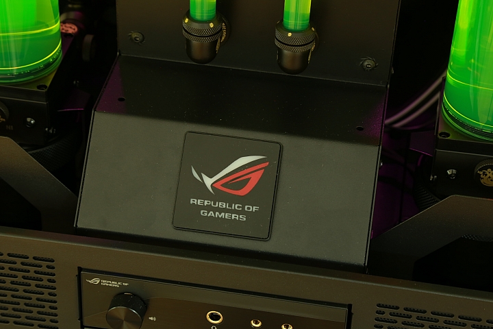 [分享] 6950X 水冷電腦組裝