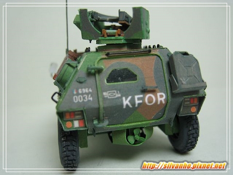 紙模 - Panhard VBL