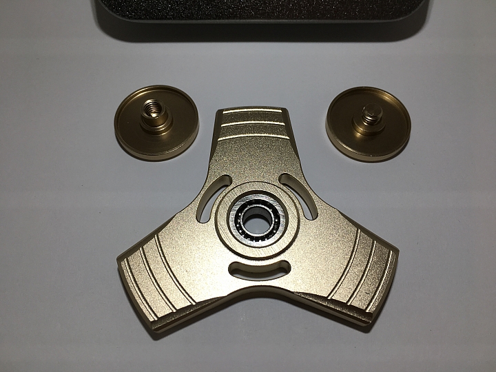 [開箱] 指尖陀螺 Hand spinner