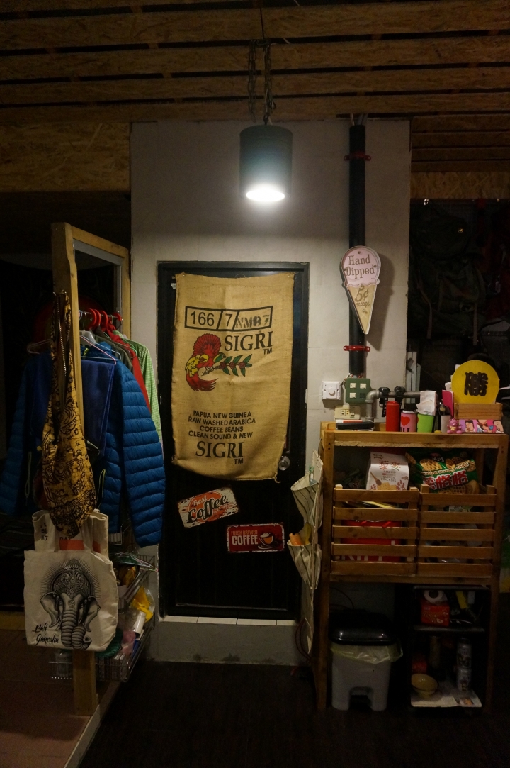 拆箱----打造6坪我的家 Hippie & Loft wiht  Second hand & Pallets