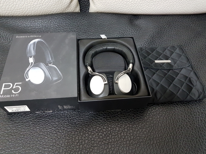 Sennheiser MOMENTUM Wireless VS Bowers&Wilkins P7 Wireless