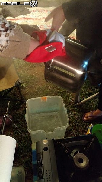 糟糕的一露，格子草皮，高空廁所→→→芬園一星露營區