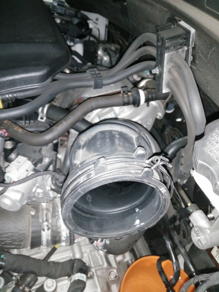Turbo intake 有油