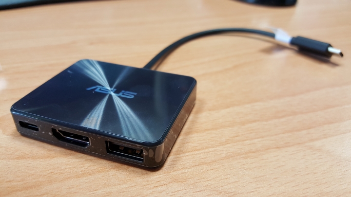 ASUSPRO B9440UA-0271A7500U 簡易開箱