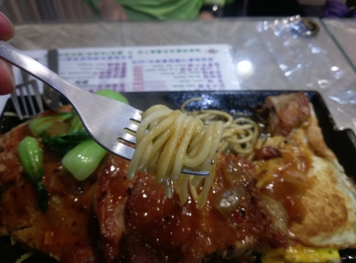 立將牛排館_隱身在新埔捷運站附近巷仔內的美味平價排餐