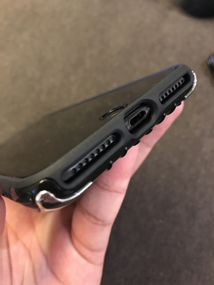 ［開箱］GRAMAS 二代 iPhone7 Plus 5.5吋 Rib2 行李箱保護殼四角強化版 (高仿RIMOWA)