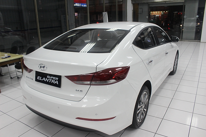 (599)Super Elantra 展間輕鬆分享