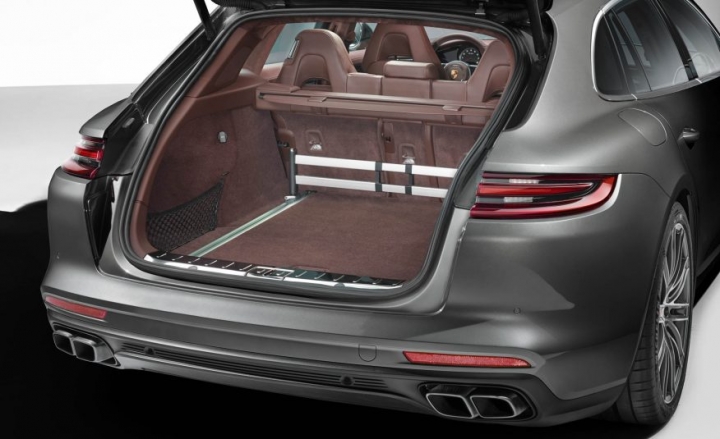 2018 Porsche Panamera Sport Tourismo影片+超多照!