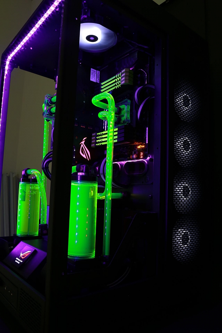[分享] 6950X 水冷電腦組裝