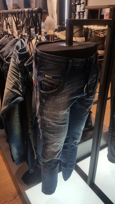 求推薦！台北牛仔褲修補店家