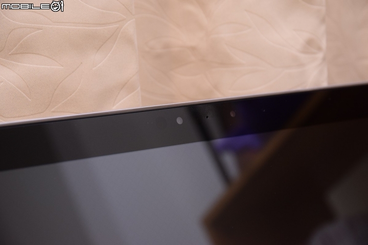全新客廳All in One Asus Zen AiO(ZN270IE)開箱分享