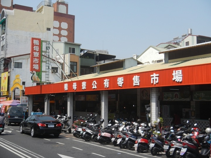 騎 單 車 遊 府 城 ( 北 區 ) 古 蹟 、 美 食 記