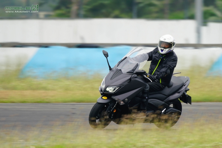 [採訪]台灣山葉機車 YAMAHA 大型重機車主 2017 大鵬灣賽道體驗會