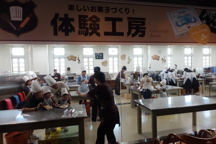 【2016北海道親子行】札幌白色戀人公園/觀光工廠。超好殺底片的歐洲景色公園