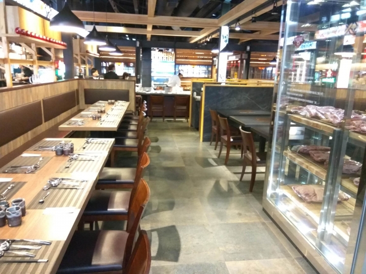 [活海鮮鐵板燒]台中大江戶町食記~日式料理風~漁市場重現~龍蝦界勞斯萊斯~玫瑰/黃金龍蝦~上等青口鰻~老饕牛肉~CP值高!
