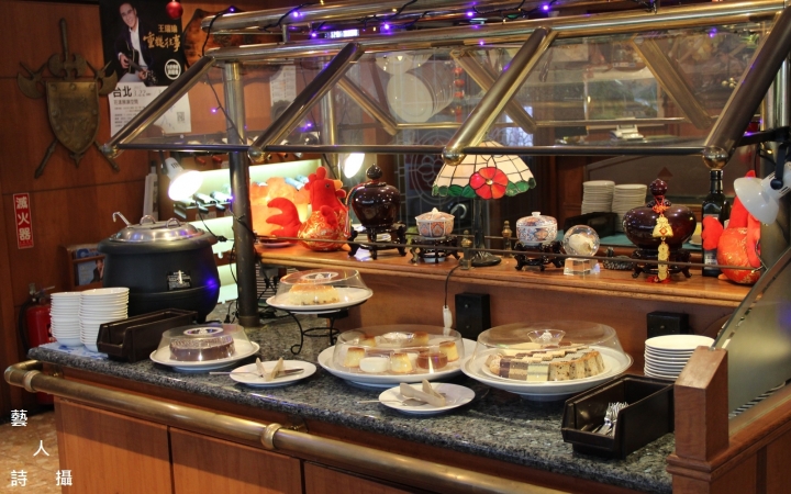 回到東區1979時尚氛圍.美式牛排總督西餐廳@食在台北.藝人詩攝