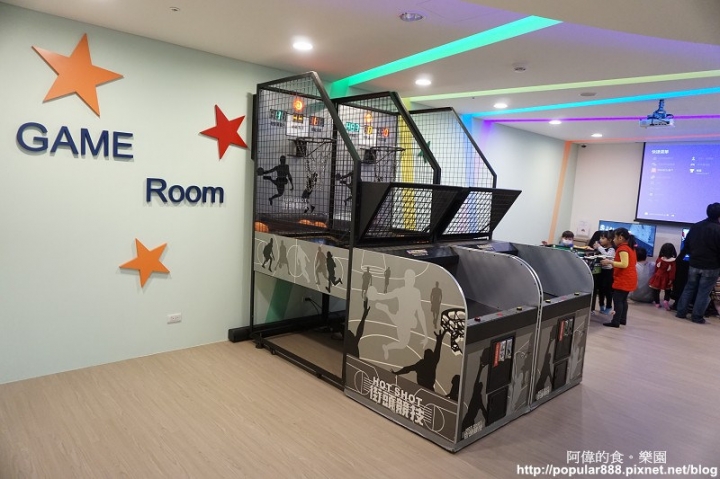 【宜蘭市】<悅川酒店>2017全新開幕的親子酒店,有超大的遊戲室,還有豐富藏書,每間客房也都有文學名著;兼具休閒與人文知性的漂亮酒店。