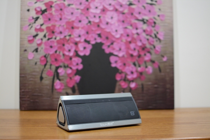 [產品開箱]美國品牌聲霸SoundBot SB521藍牙喇叭--大音量適合戶外休閒活動