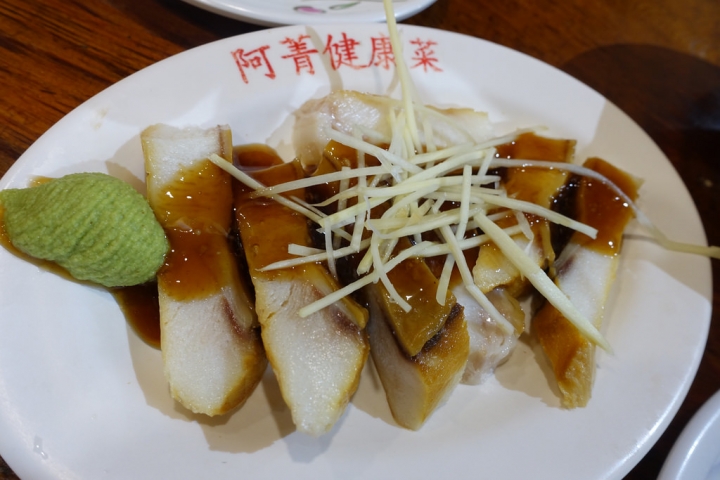 【食記】嘉義中正路。林聰明沙鍋魚頭(中正店)~人氣超旺的排隊美食