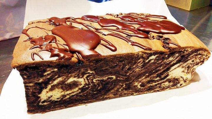 【玩 台北】士林區 "朵蕾米蛋糕DoReMe"來吃影帝湯志偉手做古早味蛋糕。古早味玩出新滋味~