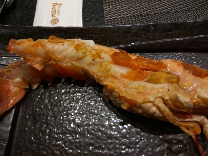[活海鮮鐵板燒]台中大江戶町食記~日式料理風~漁市場重現~龍蝦界勞斯萊斯~玫瑰/黃金龍蝦~上等青口鰻~老饕牛肉~CP值高!