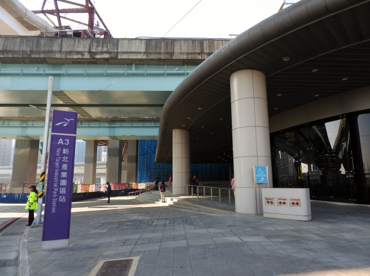 ~機場捷運 21個車站全部踏破~！ 附加上各站特點分享