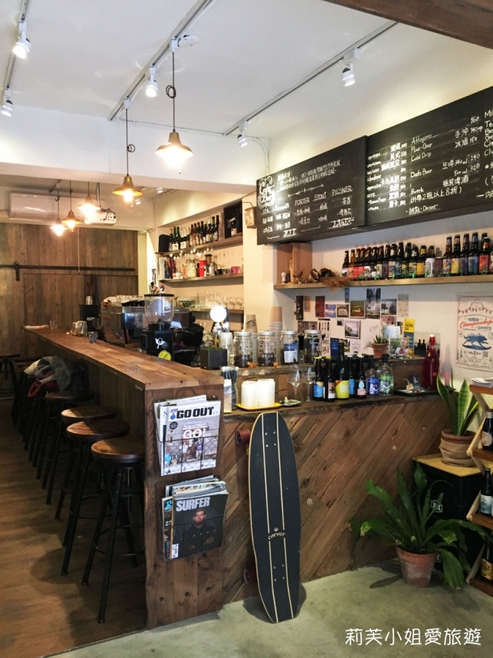 [美食] 台北 赤峰街巷弄內的咖啡啤酒館Stand by me (提供wifi/插座)(中山站)