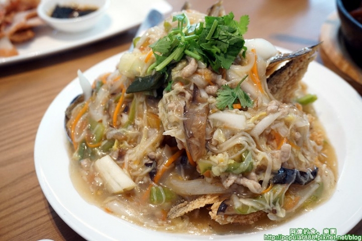 【南港展覽館站】<欣葉 小聚今品>有著欣葉一向用心料理的傳統，又加了些創意巧思，讓經典台菜有了年輕的樣貌，依然極為美味！