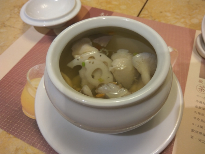 [茶料理/餐飲複合店]台北內湖店天仁喫茶趣午餐食記~