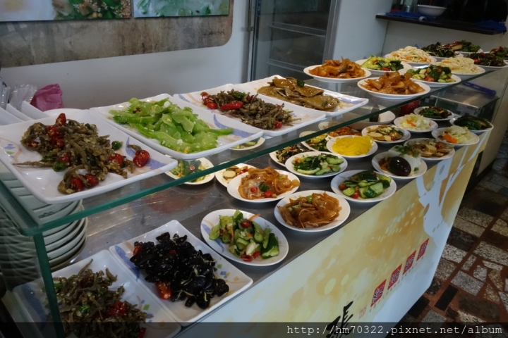 『桃園美食』-中壢民權路二段．十三張紅油炒手 / 古華飯店 /光明公園 / 中壢觀光夜市 /GOMAJI