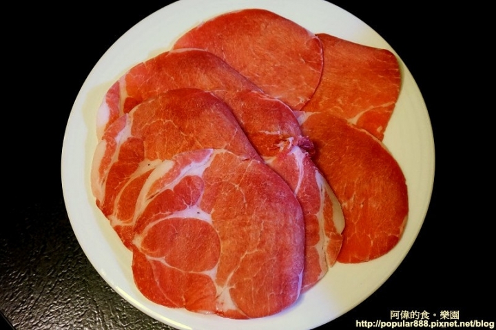【南京復興】私宅打邊爐-港式火鍋始組,麻辣香濃溫潤、白鍋加咖哩後變身另一種風味。隱身老公寓,美味十年不墜!