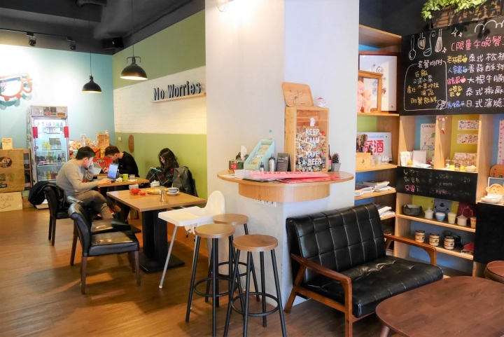 【台北民權西路站 | 咖啡廳】澳式彩色屋頂下的可愛雜貨風咖啡廳☼好杯咖啡