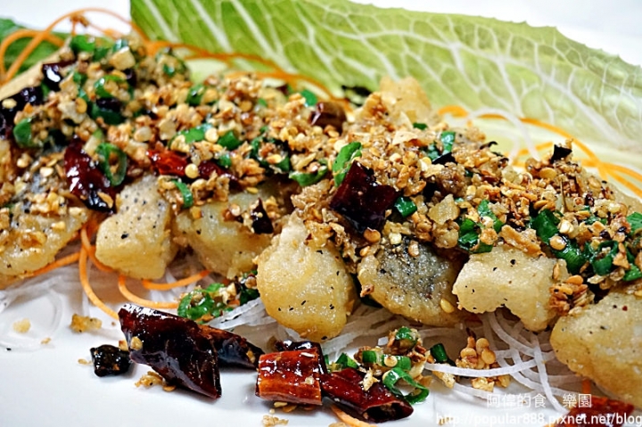 【松江南京站】 <香頌私宅洋樓>台北神秘私廚餐廳，帶點南洋風的兩層樓白色洋房，供應頂級美味料理與美酒，非常棒的用餐經驗！