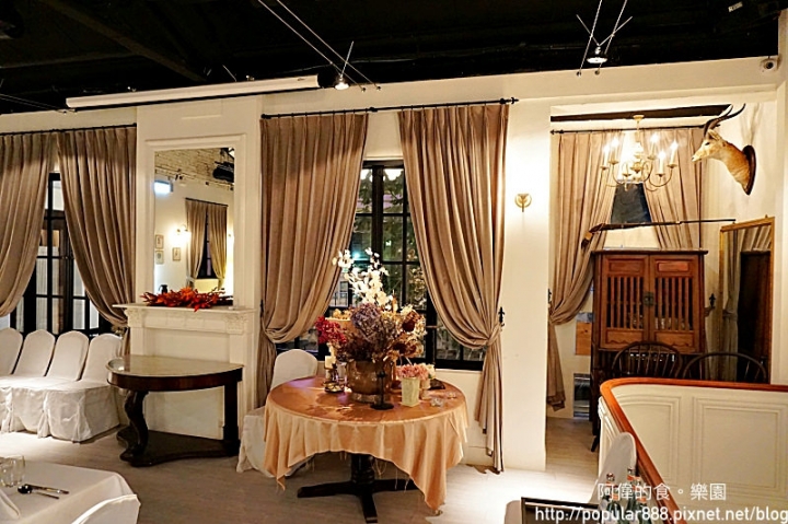 【松江南京站】 <香頌私宅洋樓>台北神秘私廚餐廳，帶點南洋風的兩層樓白色洋房，供應頂級美味料理與美酒，非常棒的用餐經驗！