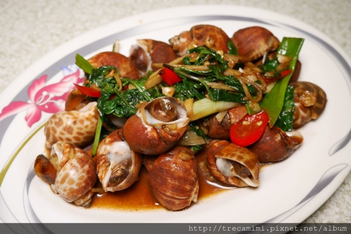 【食記】高雄我家帶皮羊肉海鮮燒烤-超低調的羊肉爐店家特製天使紅蝦鍋/附贈六道菜跟鹽烤蝦,便宜呷粗飽又新鮮!