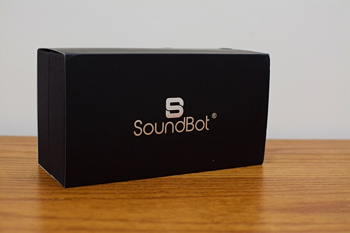 [產品開箱]美國品牌聲霸SoundBot SB521藍牙喇叭--大音量適合戶外休閒活動