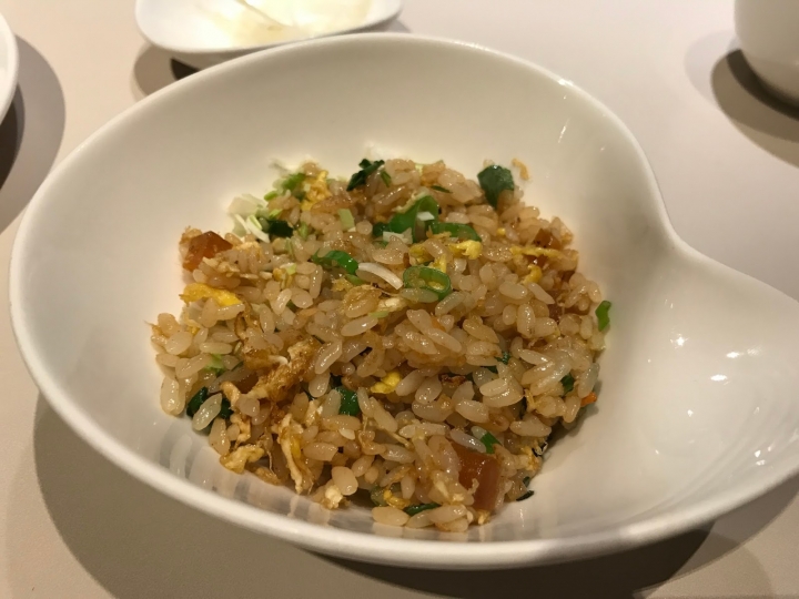 [食記] 新竹 新橋弄堂。烏魚子炒飯、湯包、蝦餃。一試成主顧!