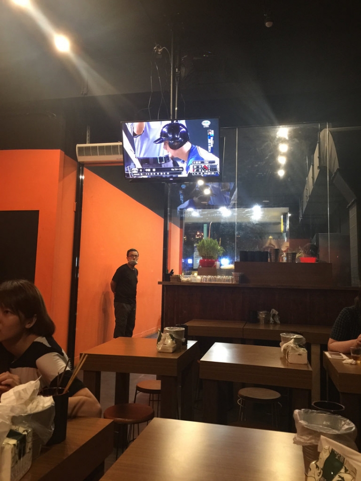 【食記】新莊輔大。柒-串燒屋~平價又好吃的串燒