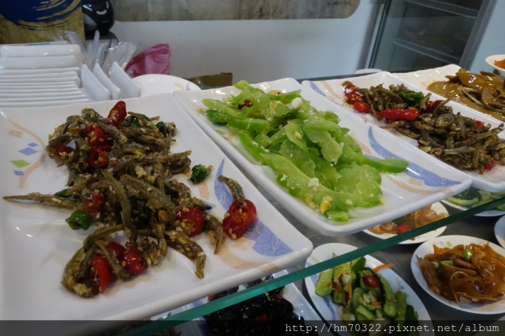 『桃園美食』-中壢民權路二段．十三張紅油炒手 / 古華飯店 /光明公園 / 中壢觀光夜市 /GOMAJI