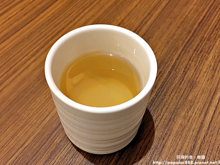 【國父紀念館站】是日本九州百年鰻魚飯名店海外首間分店。滿懷期望而來,但吃完後的感覺卻是這樣...