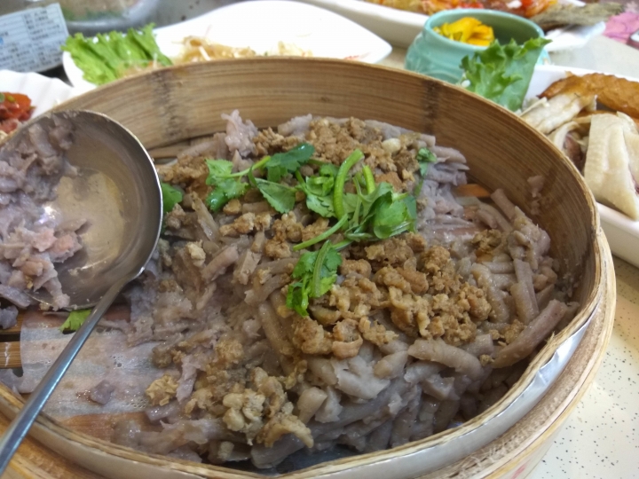 [台式合菜]苗栗頭份市金味軒囍宴美食廣場桌菜食記~近頭份交流道附近~平價~餐廳大~好停車