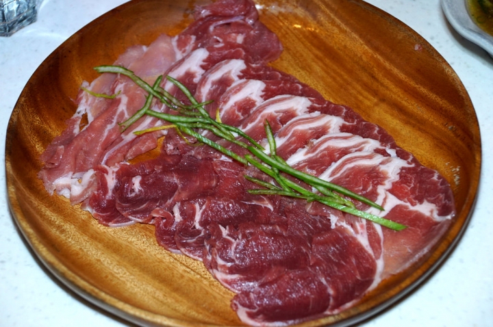 [台南][東區] 毛房 蔥柚鍋 ·冷藏肉專門