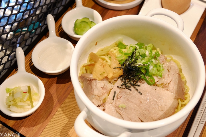 【拉麵】 Aburasoba Shin 油そば専門店,原來東京油麵也有精緻吃法